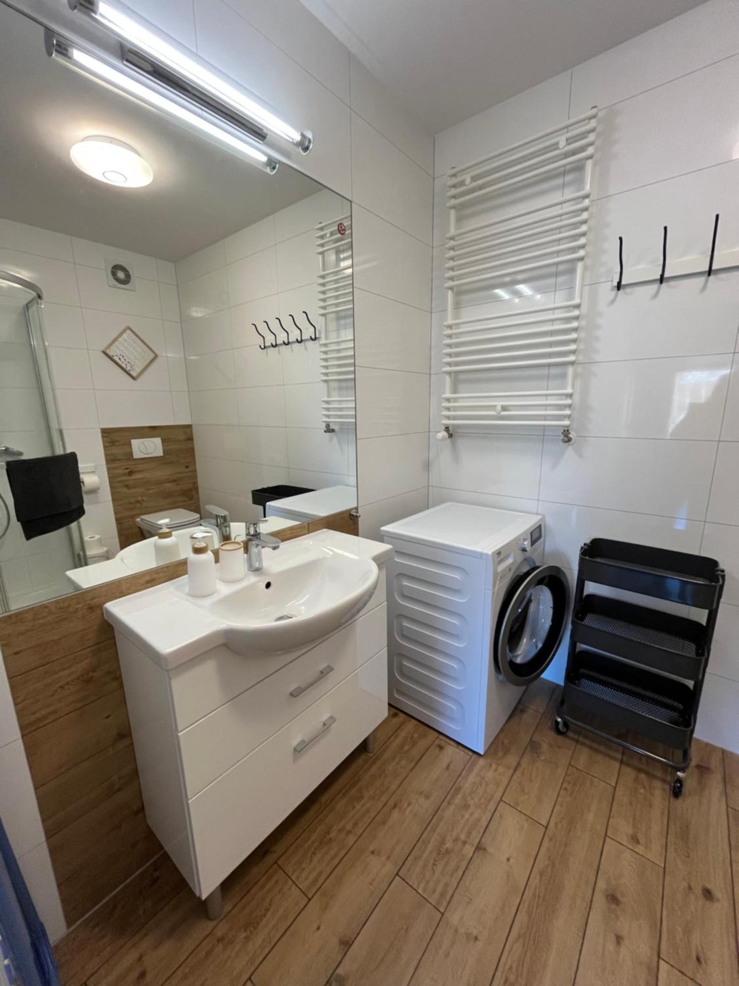 Apartament H204 z widokiem na basen Apartment Kolobrzeg Bagian luar foto
